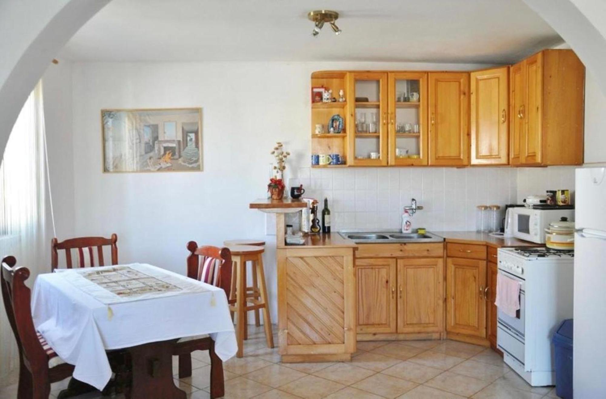 Nice View Apartment Ivanica Екстер'єр фото